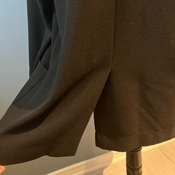 Wilfred, black instructed blazer. - Picture 7 of 7